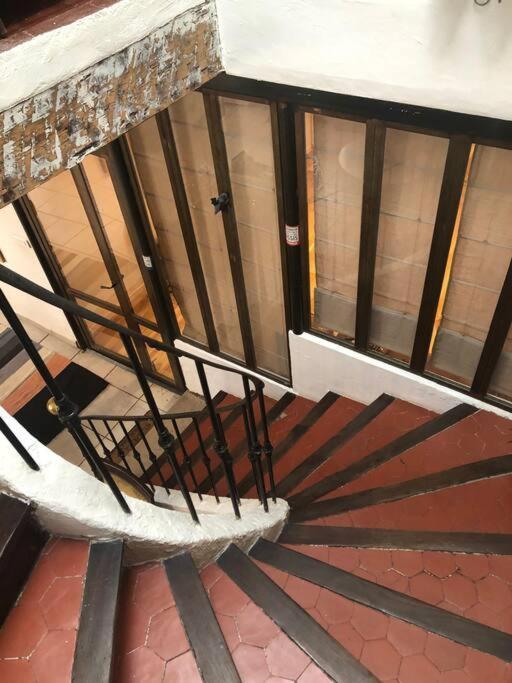 Grande Maison De Ville Atypique - 4 Nuits Mini La Seyne-sur-Mer Ngoại thất bức ảnh