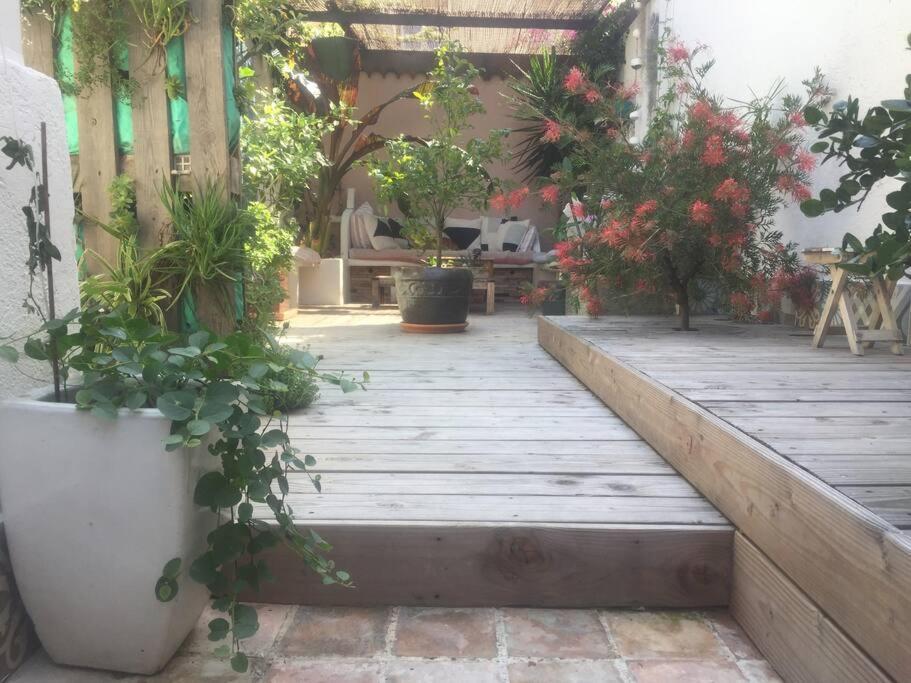 Grande Maison De Ville Atypique - 4 Nuits Mini La Seyne-sur-Mer Ngoại thất bức ảnh
